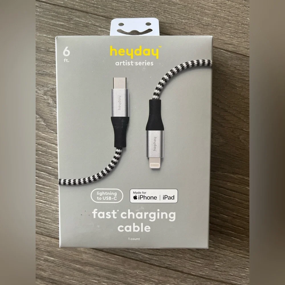 NWT Heyday 6 ft fast charging cable